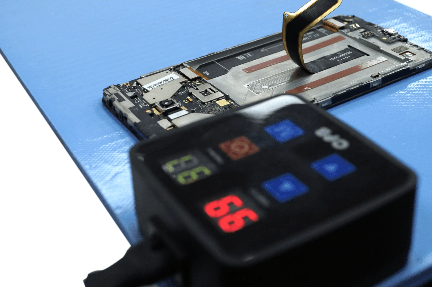 Замена дисплея Xiaomi redmi 5 plus, инструкция 12