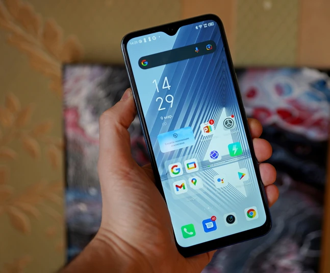 Смартфон с большой автономностью Infinix HOT 11 1