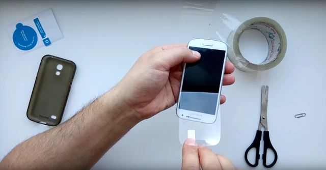 Как клеить пленку на телефон 6